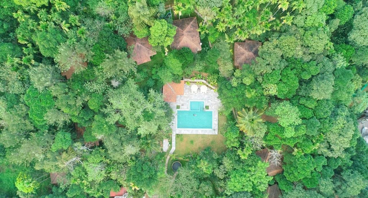 Raindrops Resorts Sultan Bathery Extérieur photo