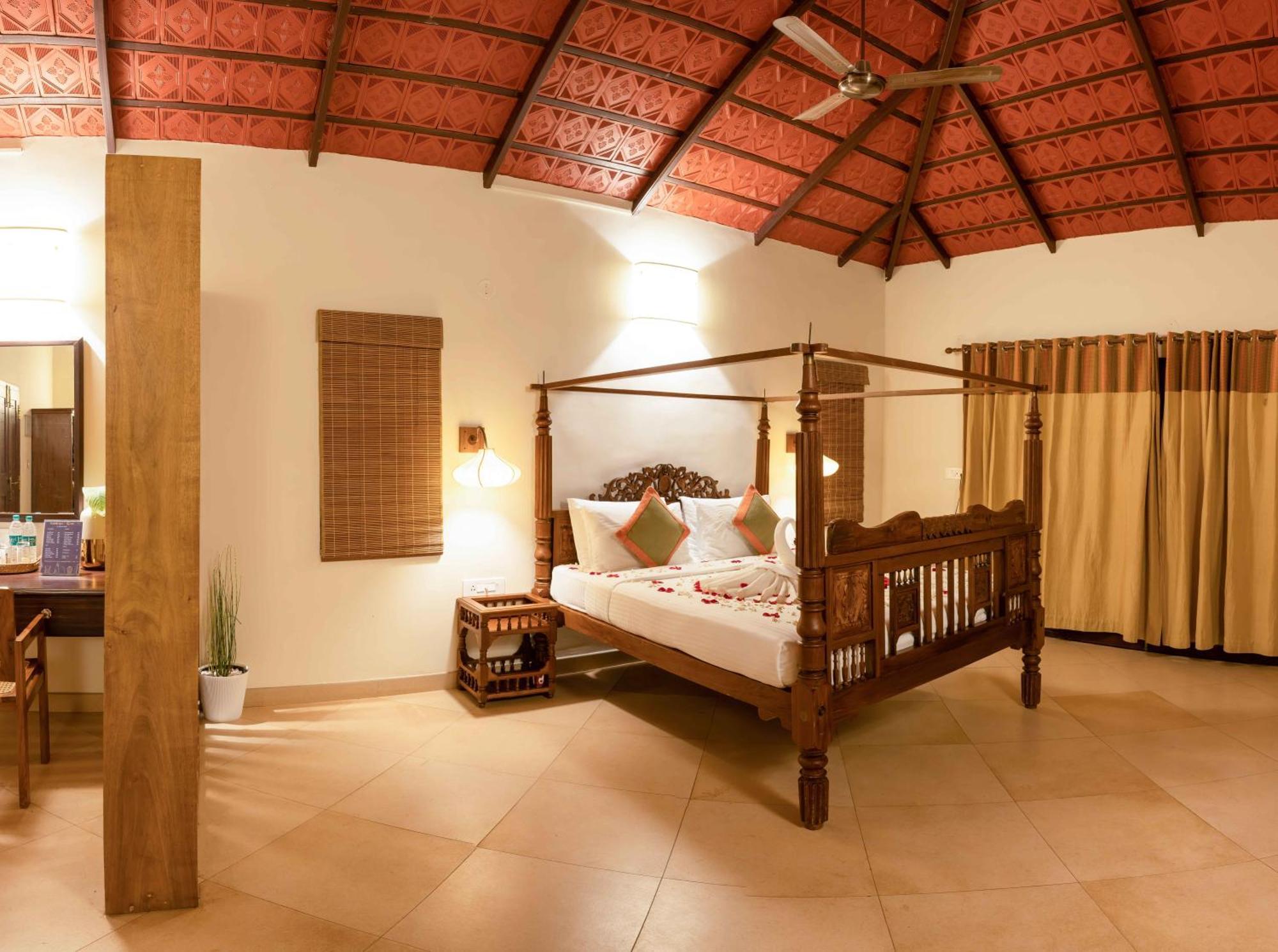 Raindrops Resorts Sultan Bathery Extérieur photo