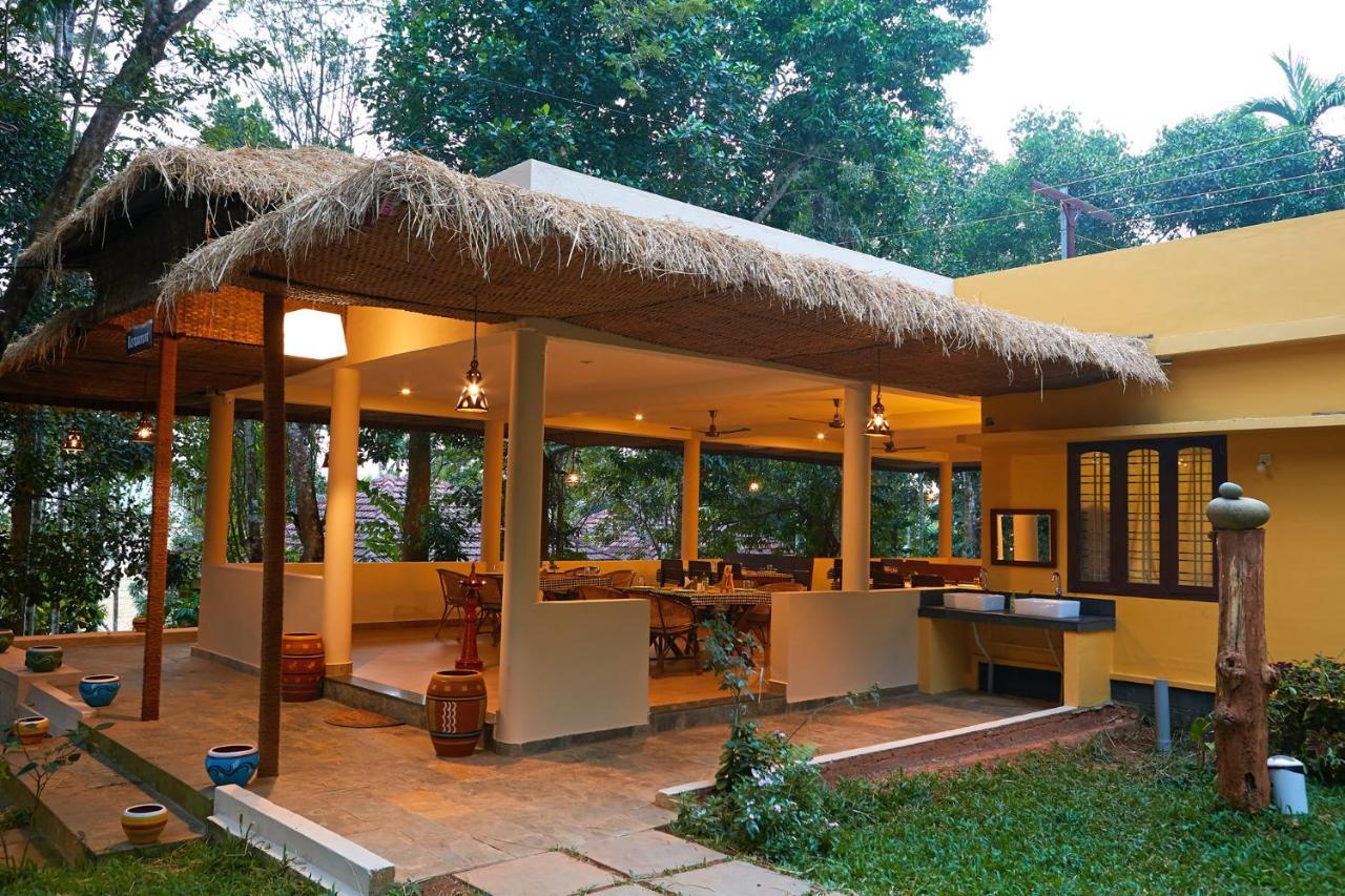 Raindrops Resorts Sultan Bathery Extérieur photo