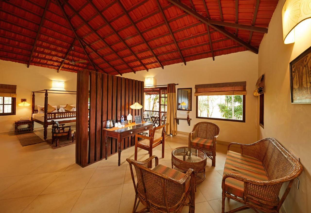 Raindrops Resorts Sultan Bathery Extérieur photo